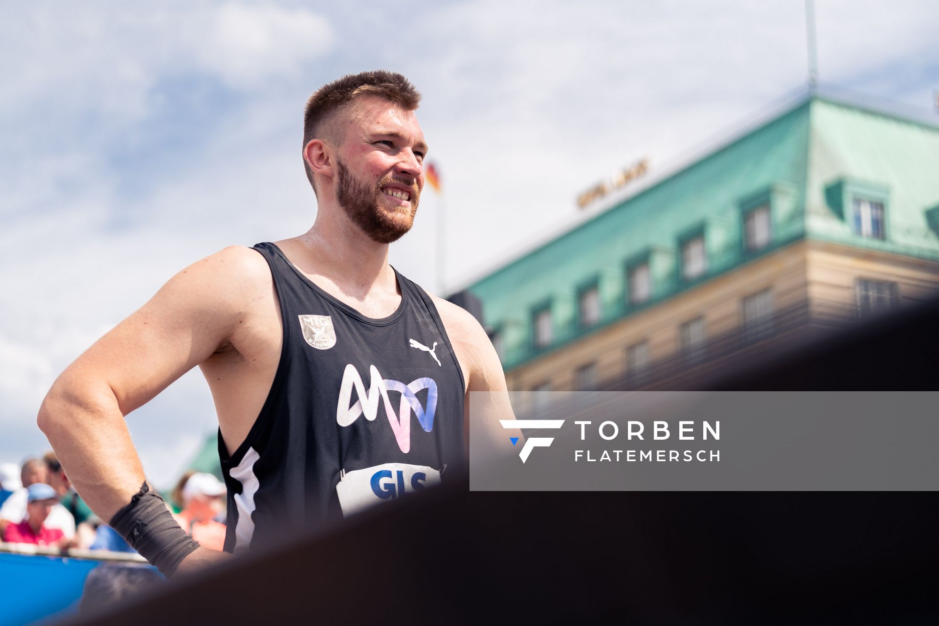 Cedric Trinemeier (MTG Mannheim) beim Kugelstossen waehrend der deutschen Leichtathletik-Meisterschaften auf dem Pariser Platz am 24.06.2022 in Berlin